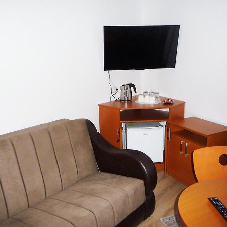Sobe Rooms Aleksandar Nis Ngoại thất bức ảnh