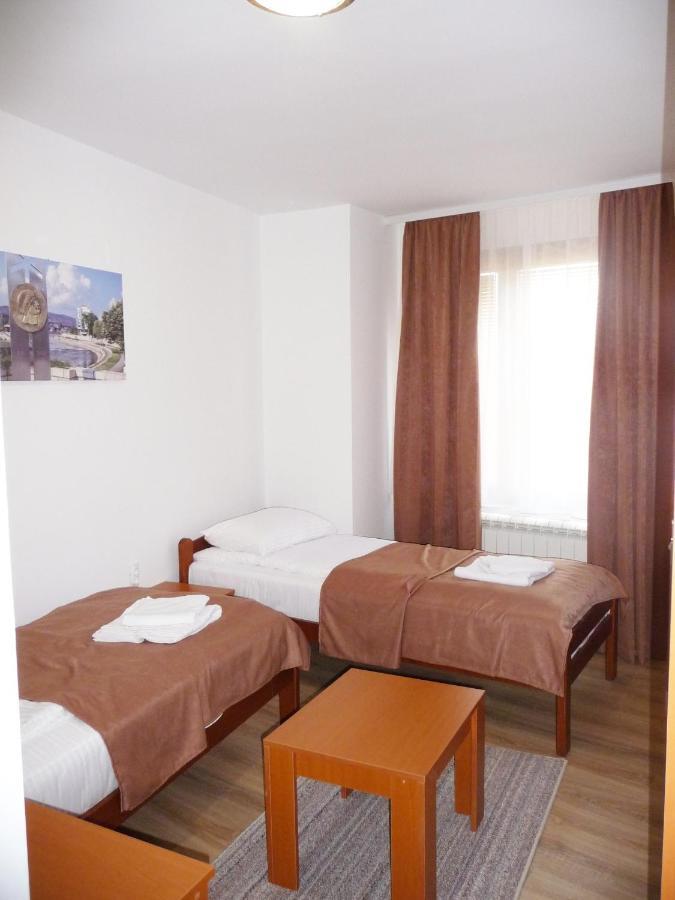 Sobe Rooms Aleksandar Nis Ngoại thất bức ảnh