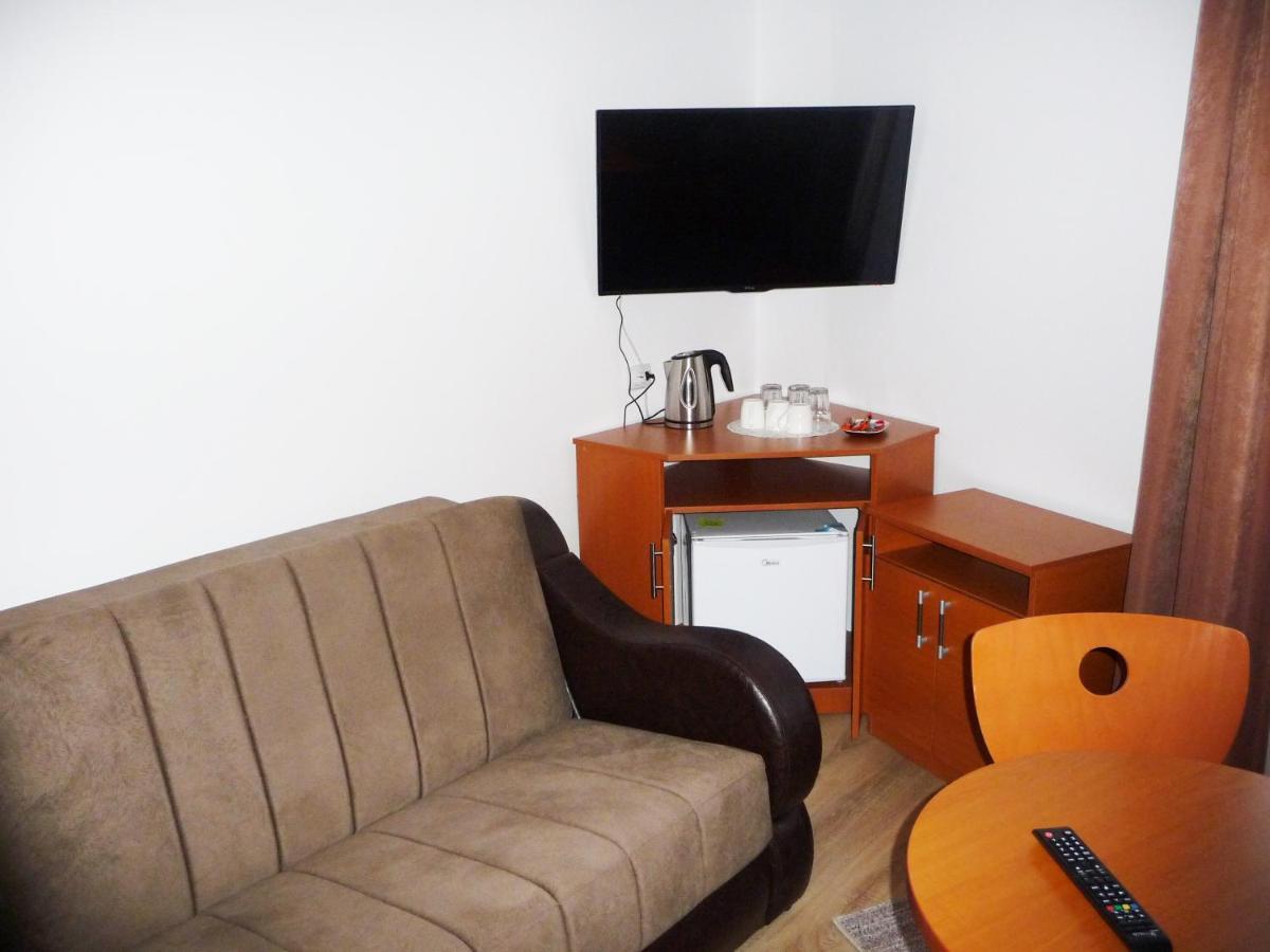 Sobe Rooms Aleksandar Nis Ngoại thất bức ảnh